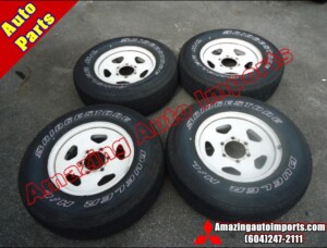 Used Mitsubishi Delica L300 / L400 Rims with Tires