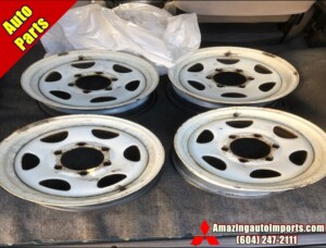 1986-2005 Mitsubishi Delica L400 Steel Wheels Size 15