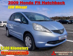 2009 Honda Fit Hatchback LOW Mileage 3,500 km