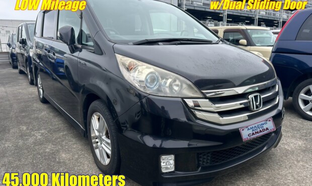2009 Honda Stepwagon Spada w/ Dual Sliding Door 45,000 km