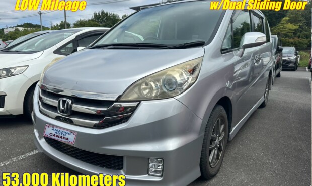 2009 Honda Stepwagon Spada w/ Dual Sliding Door 53,000 km
